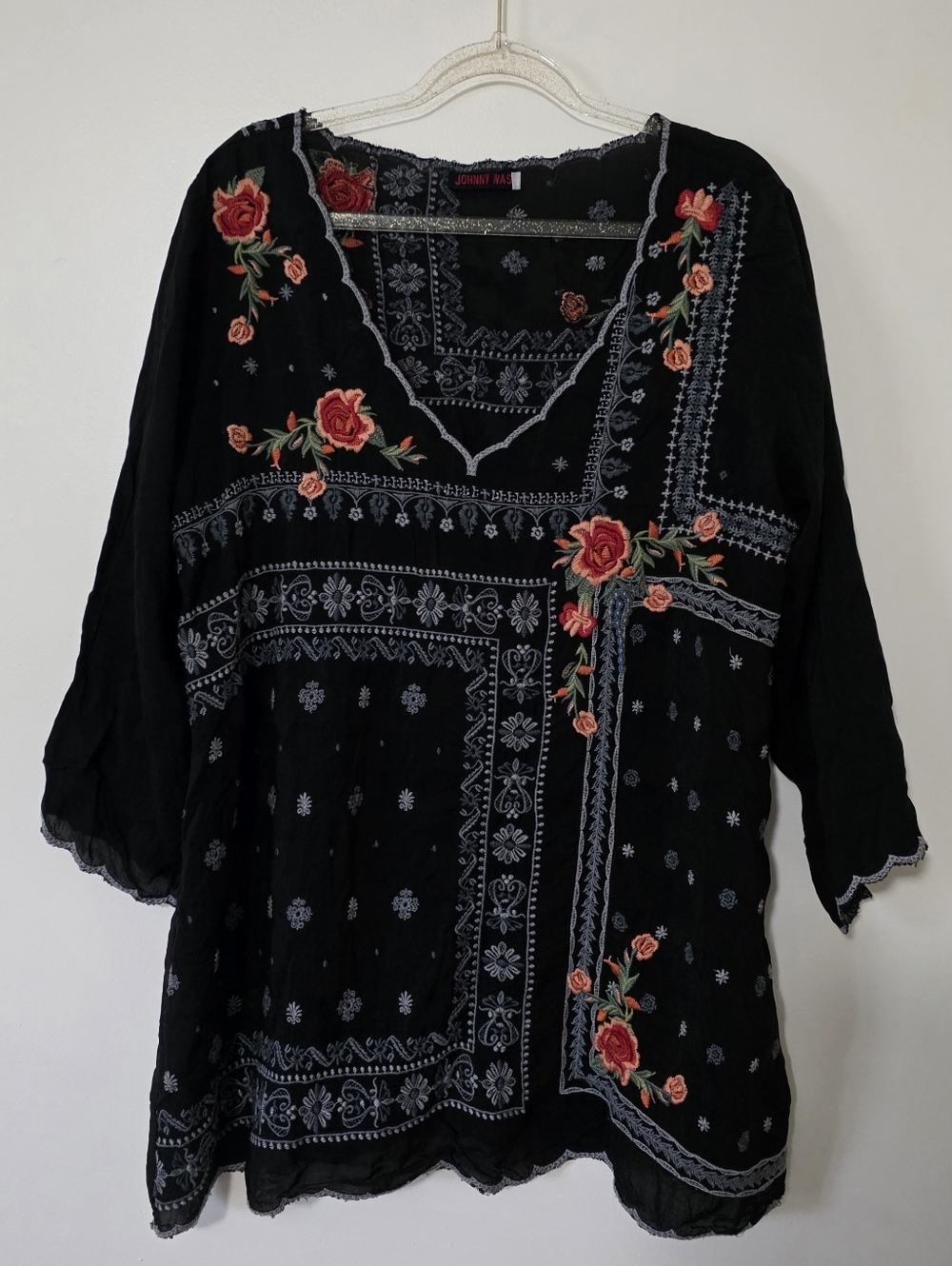 Johnny Was Bennett Embroidered Floral Blouse Black Boho Peasant Festival Medium